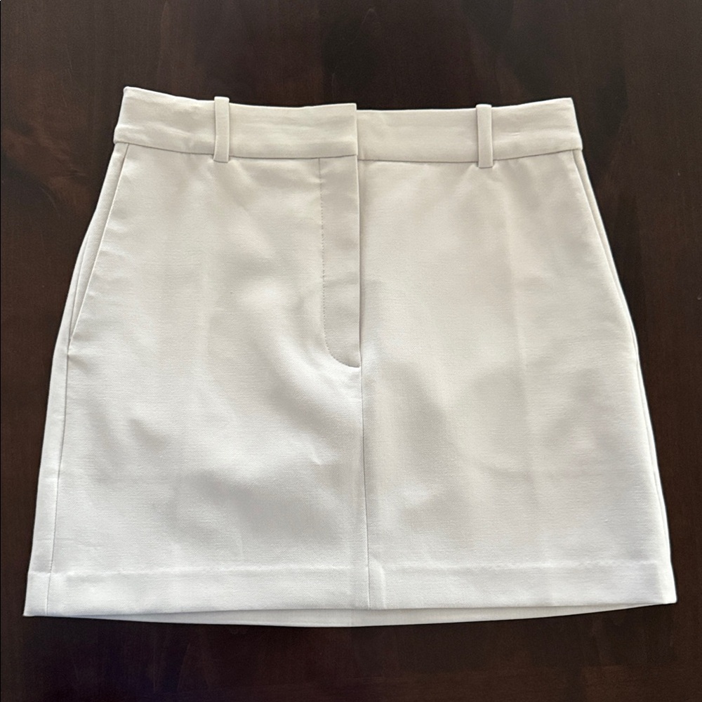 ARITZIA BABATON Ivory Skirt